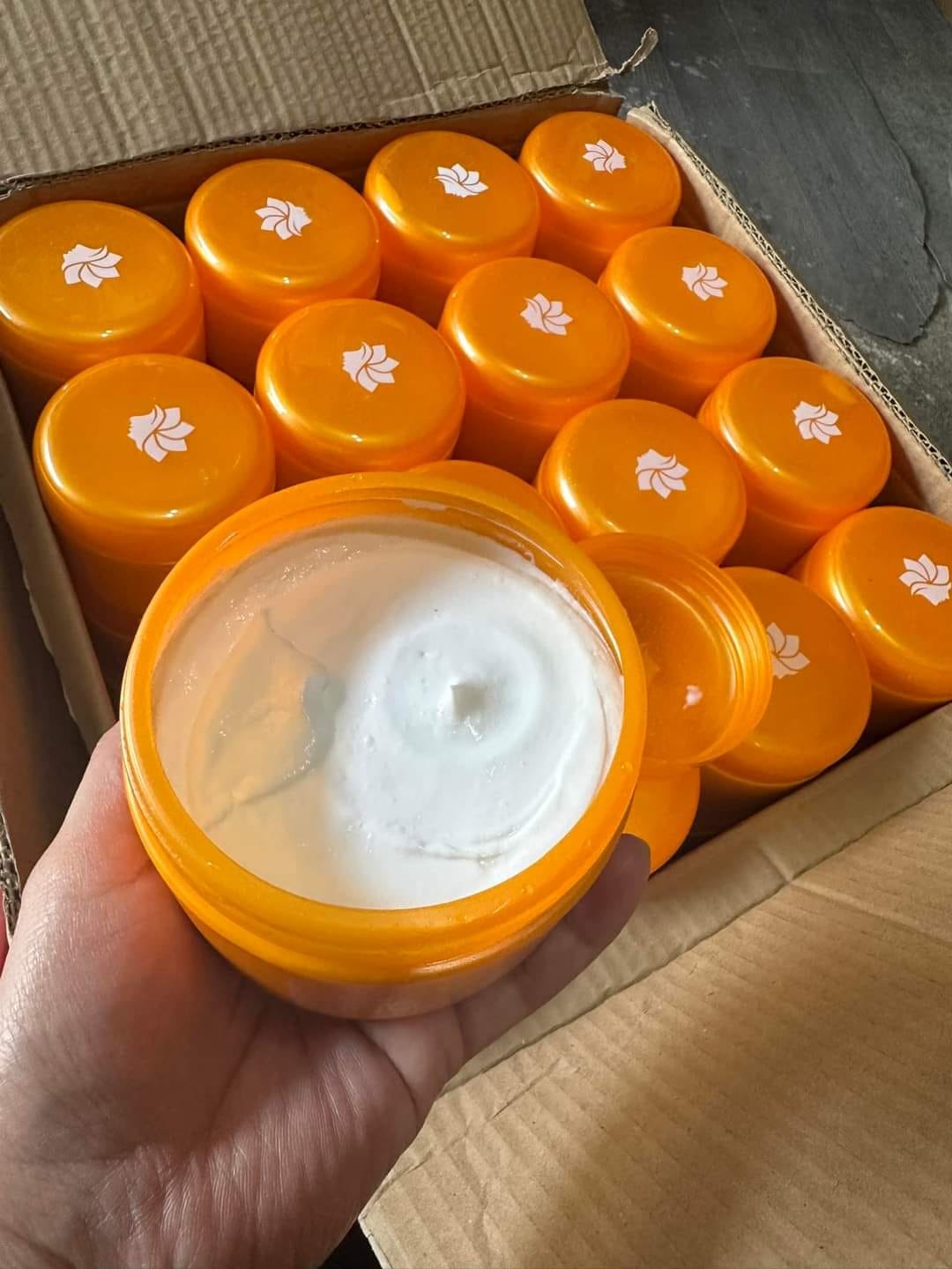 Rosmar Kagayaku Inguinal & Butt Whitening Cream 300g