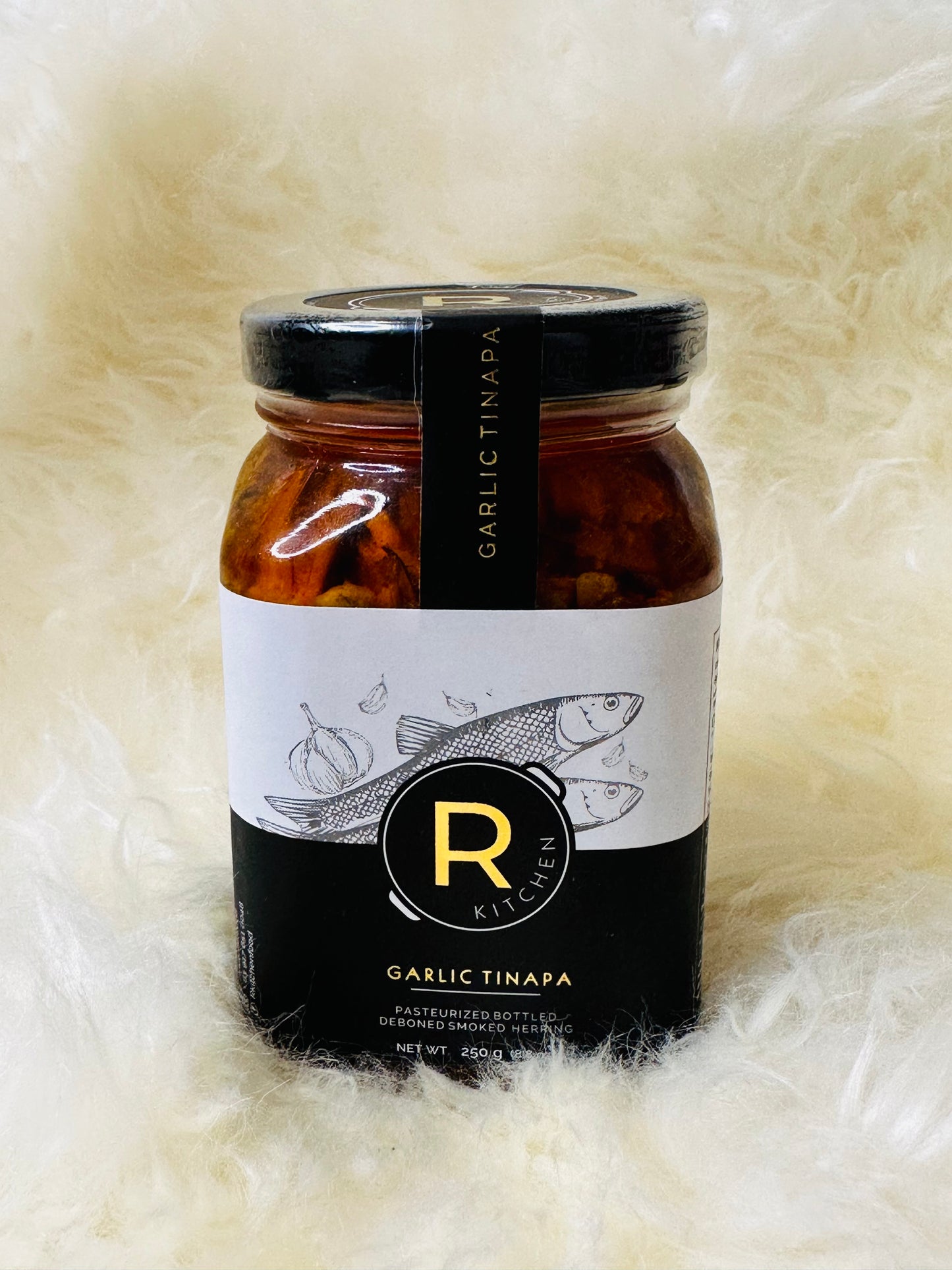 R Kitchen Garlic Tinapa 250g