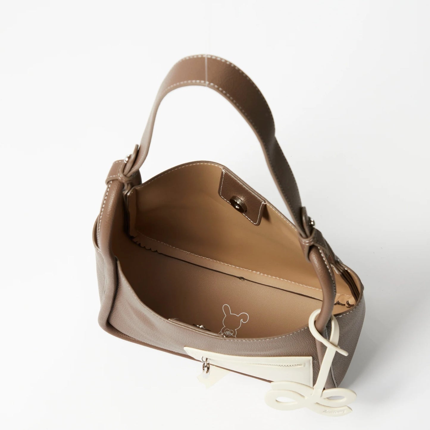 House of LittleBunny MOMENTUM LARGE PU with Pouch and 2 Straps