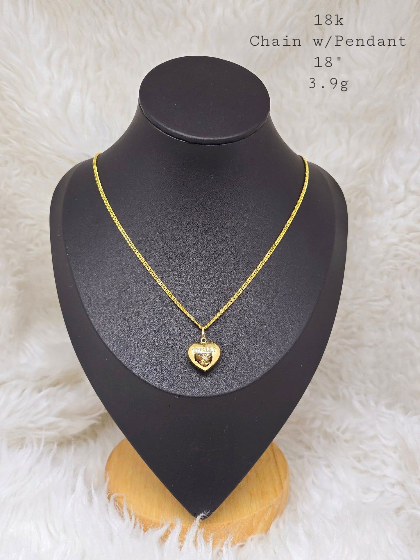 18K Saudi Gold Heart Tiffany Necklace
