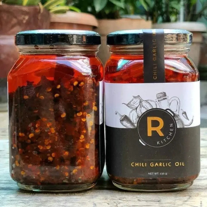 R Kitchen Chili Garlic Oil 250g